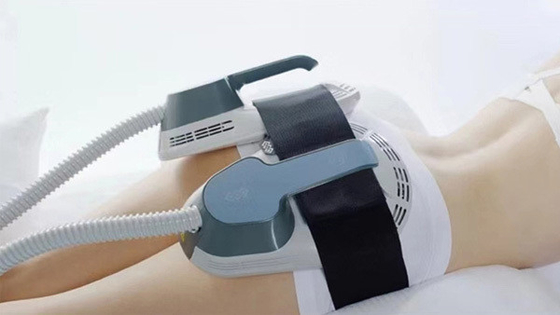 強力なEMSボディ彫刻機 磁気筋肉刺激器 脈動300us5000w