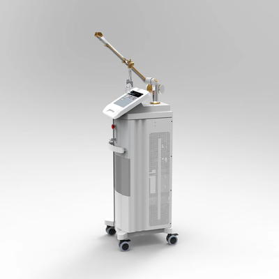 プロフェッショナル・フラクションレーザーCO2マシン 皮膚の表面再現/緊縮のために